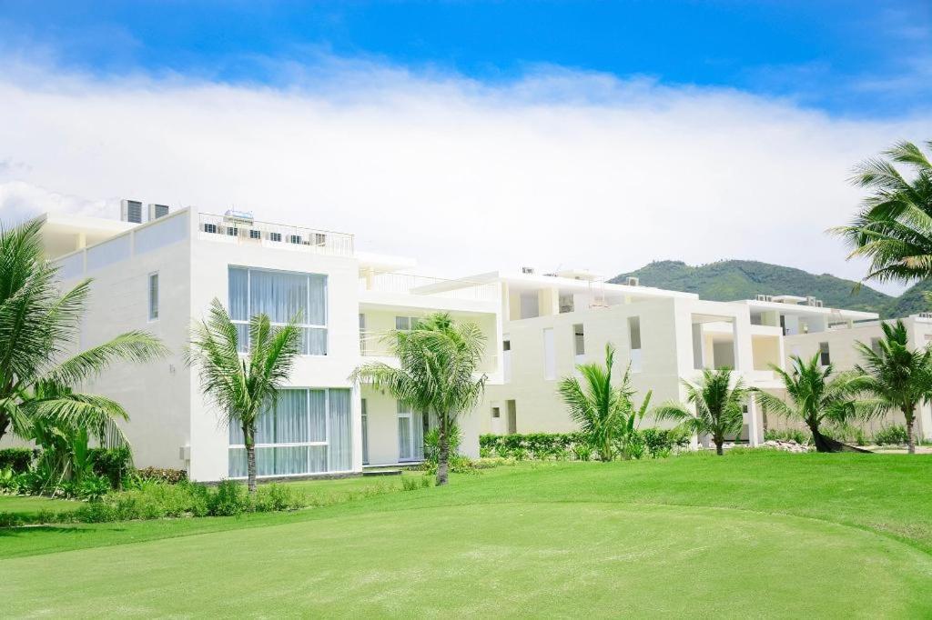 Diamond Bay Golf And Villas Nha Trang Eksteriør bilde