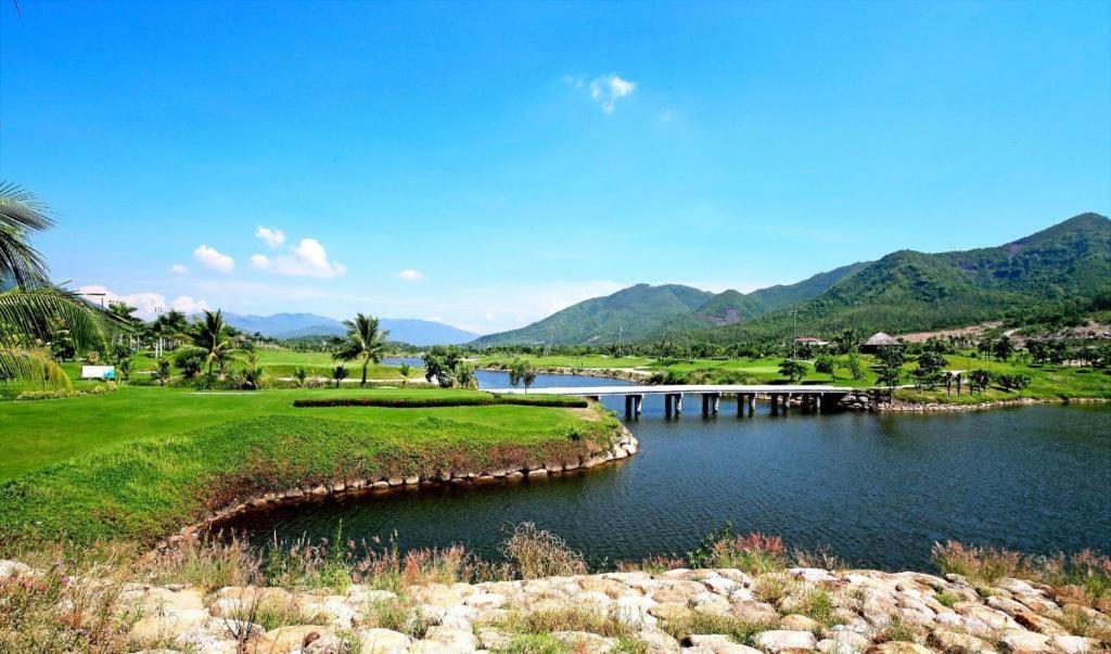 Diamond Bay Golf And Villas Nha Trang Eksteriør bilde