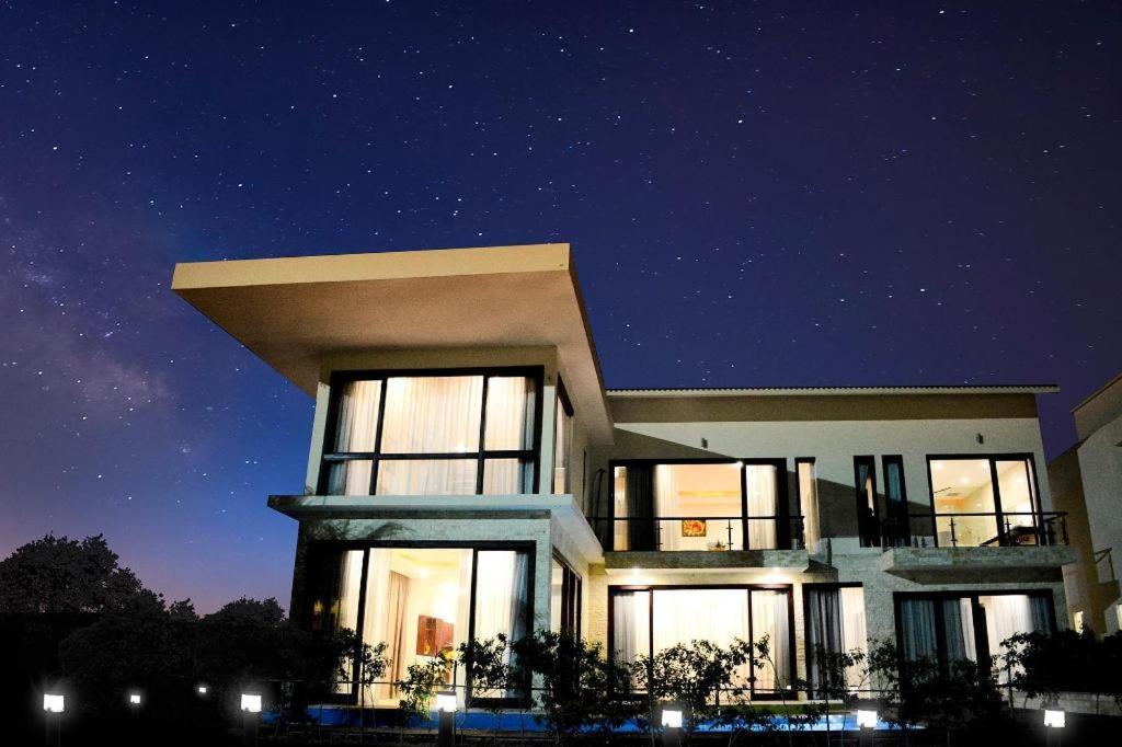 Diamond Bay Golf And Villas Nha Trang Eksteriør bilde