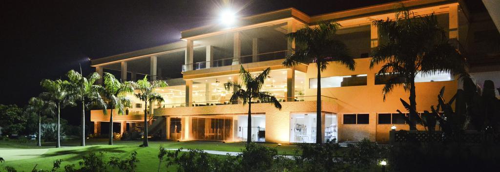 Diamond Bay Golf And Villas Nha Trang Eksteriør bilde